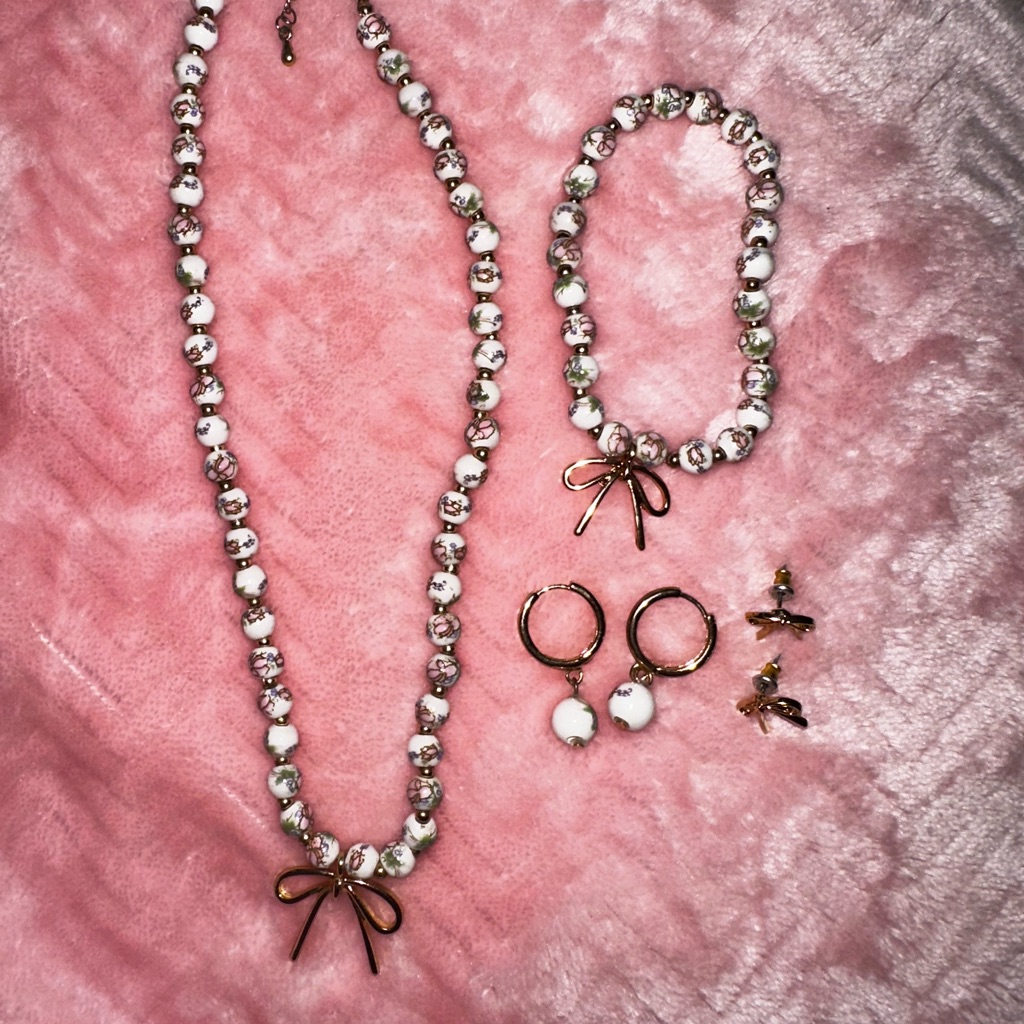 Altard State Necklace Bracelet And 2 Earrings Euc 50$